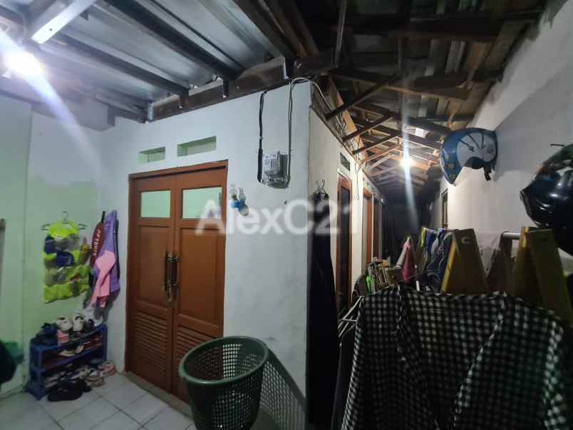 dijual rumah jurang mangu barat