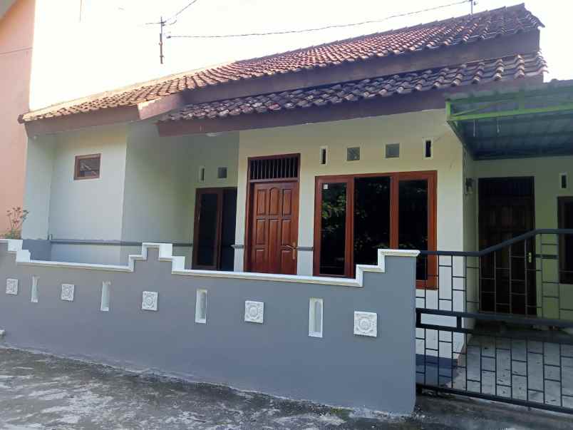 dijual rumah kalasan sleman yogyakarta