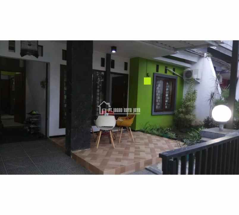 dijual rumah kalirejo