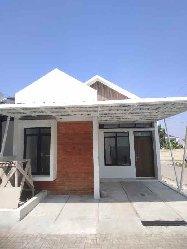 dijual rumah karyawangi