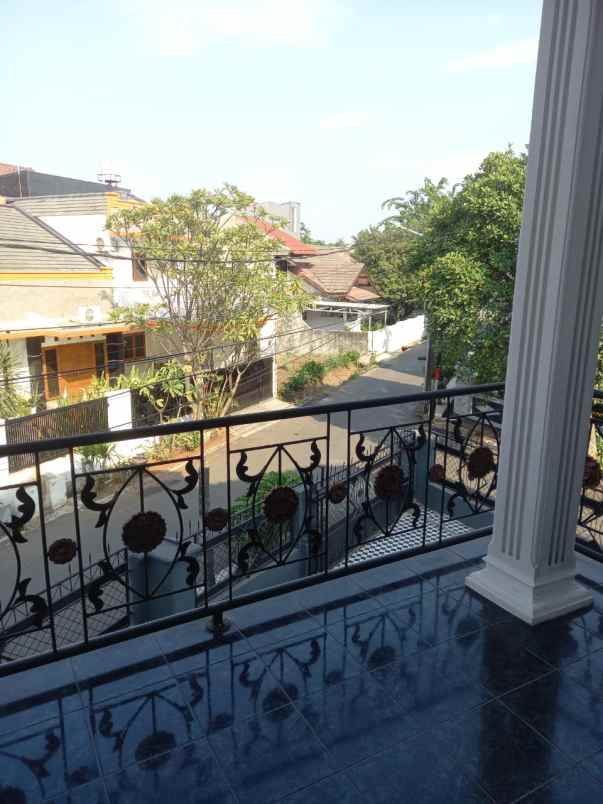 dijual rumah kavling dki