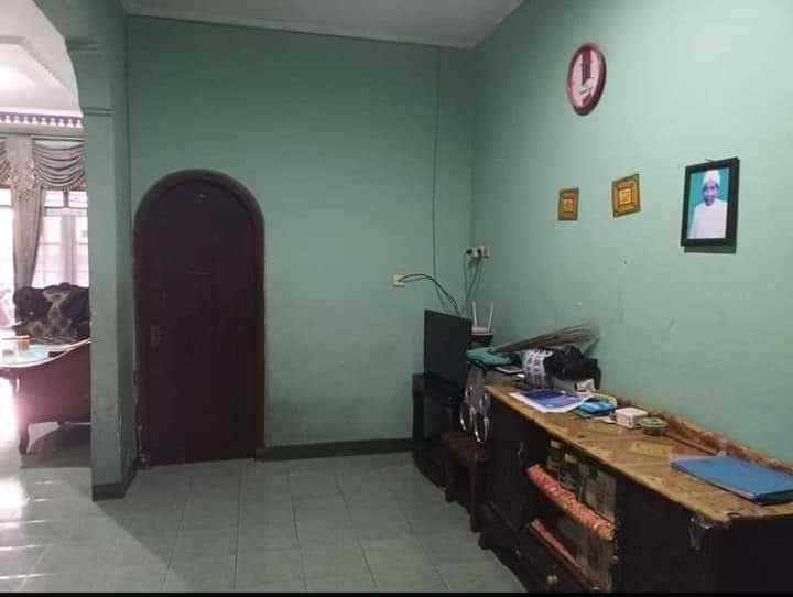 dijual rumah kebayoran baru