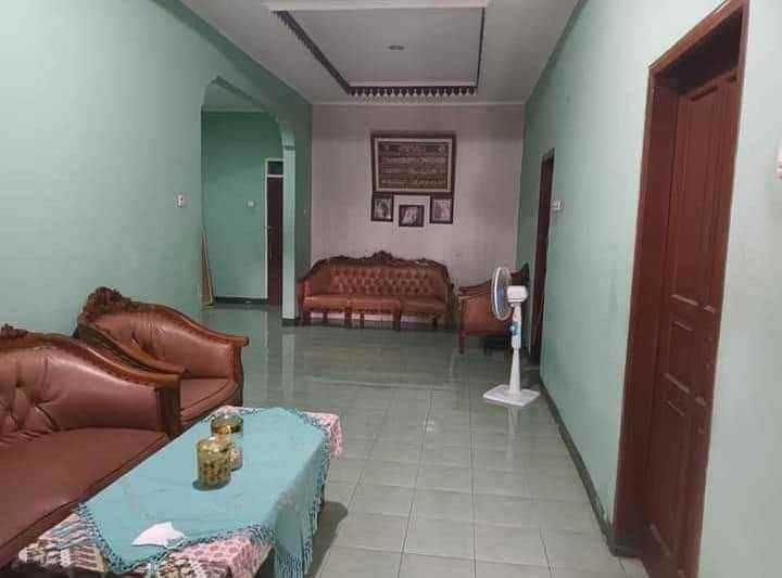 dijual rumah kebayoran baru