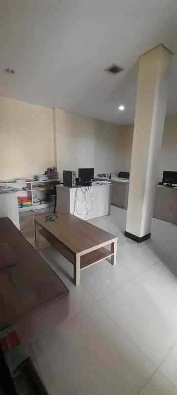 dijual rumah kebonsari