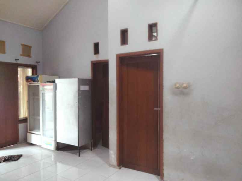 dijual rumah kedungkandang