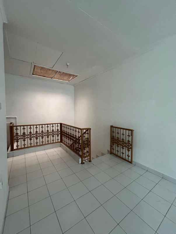 dijual rumah kelapa gading