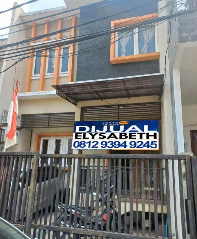 dijual rumah kelapa gading