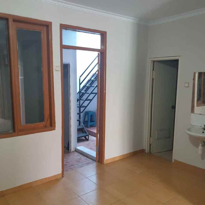 dijual rumah kelapa gading