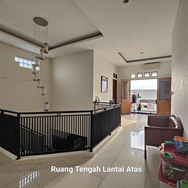 dijual rumah kemang pratama bekasi jawa