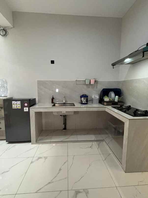 dijual rumah kembar mas