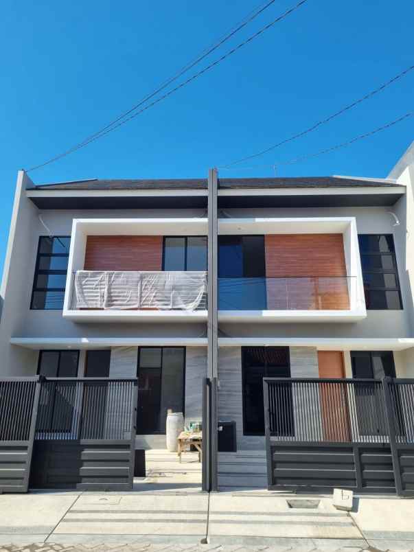 dijual rumah kertajaya