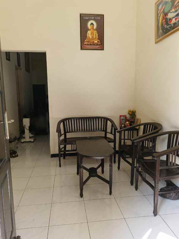 dijual rumah klampis semolo