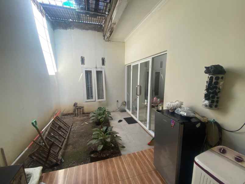 dijual rumah komp taman cileunyi bandung