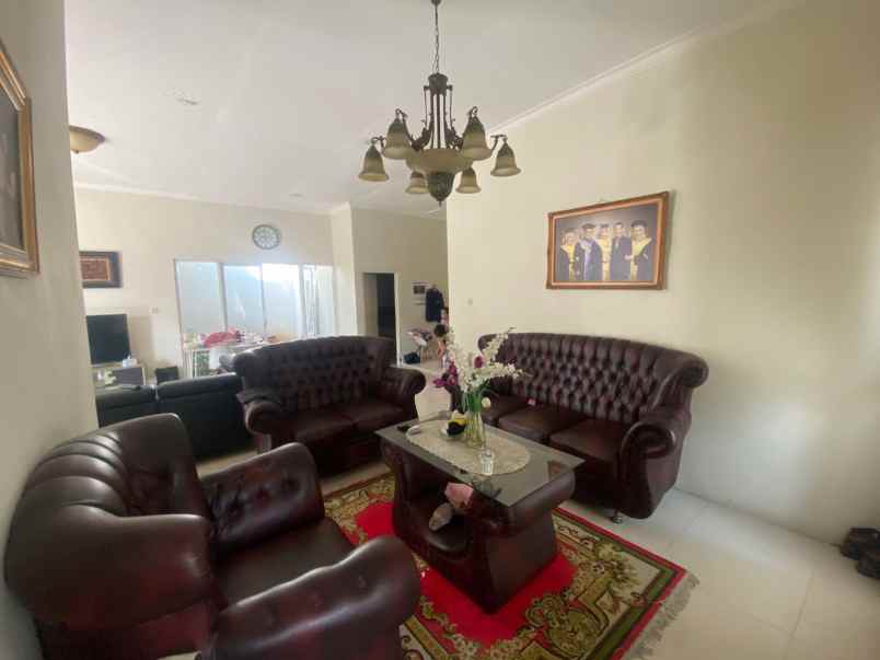 dijual rumah komp taman cileunyi bandung