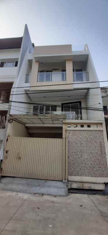 dijual rumah kompek dki sunter