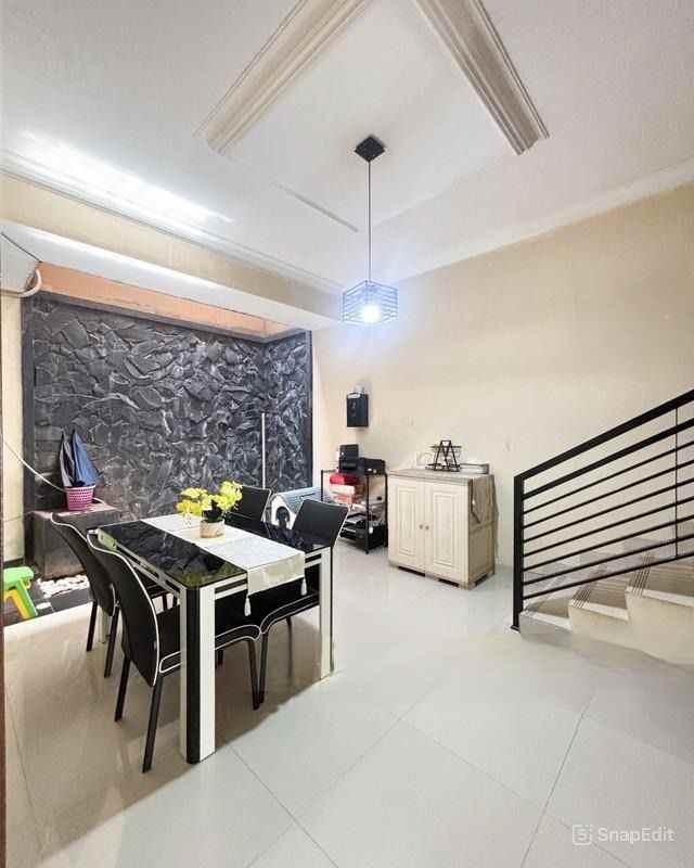 dijual rumah komplek billy moon duren sawit