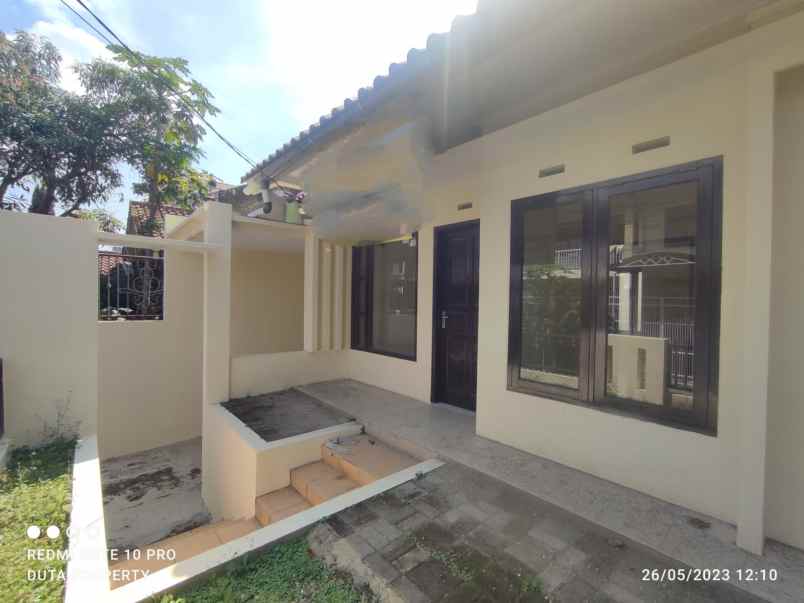 dijual rumah komplek elite cibabat cimahi