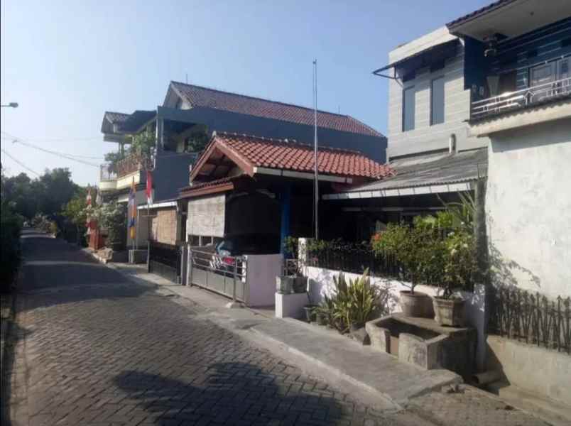 dijual rumah komplek kejaksaan