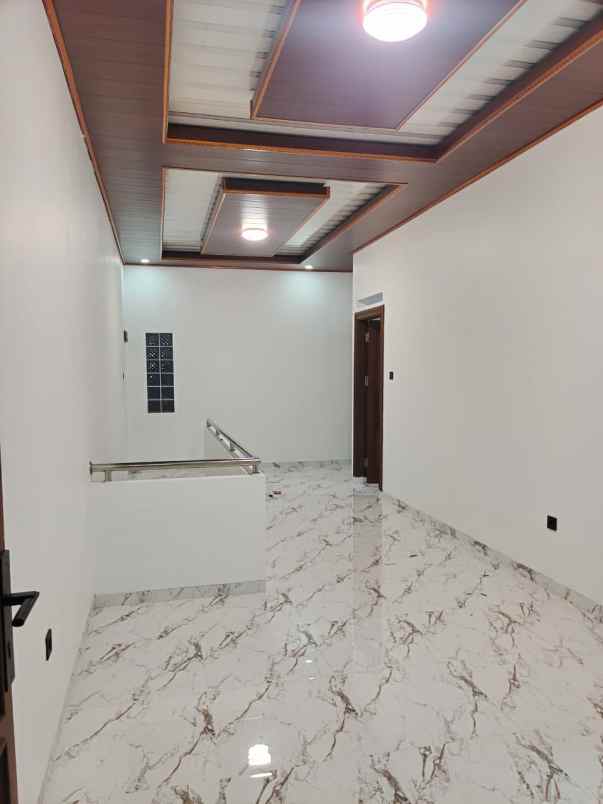 dijual rumah kopo permai iii cibaduyut