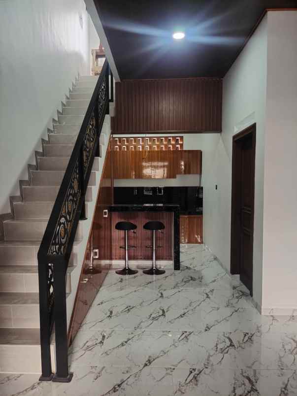 dijual rumah kopo permai iii cibaduyut