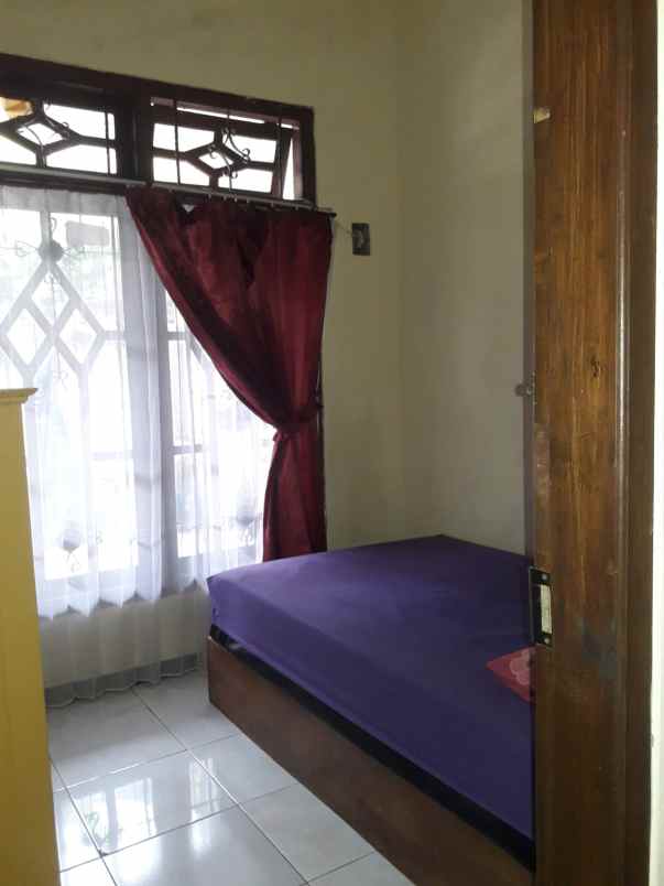 dijual rumah kost area kota malang