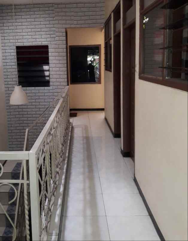 dijual rumah kost area kota malang