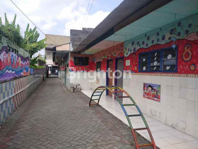 dijual rumah kutisari selatan