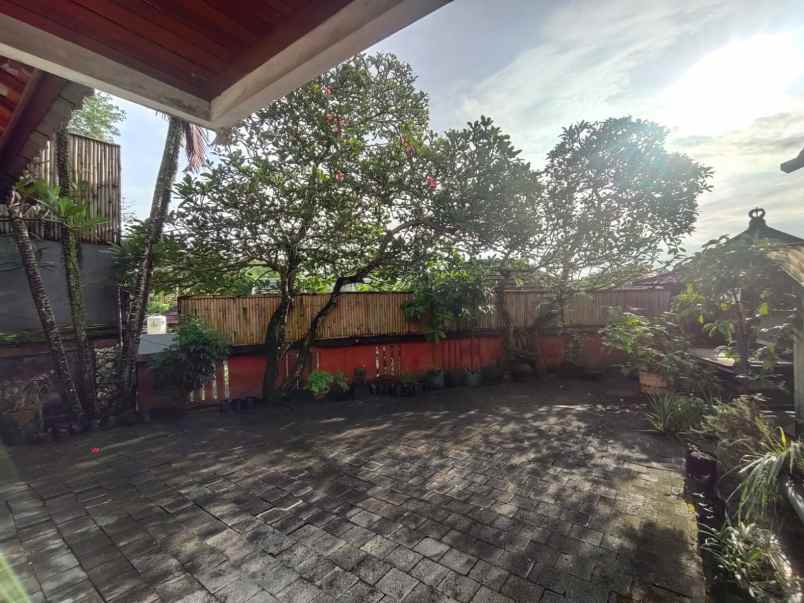 dijual rumah kwanji asri