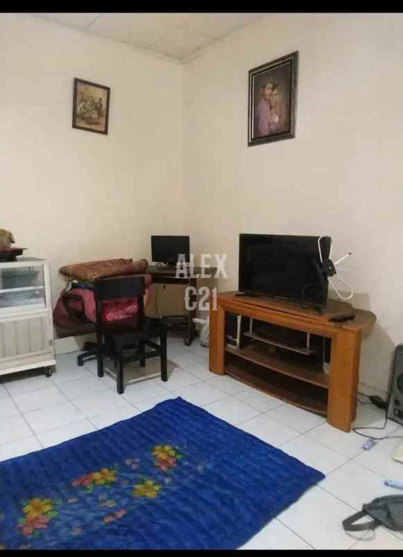 dijual rumah larangan indah