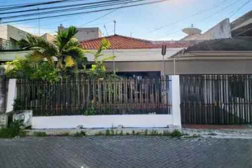 dijual rumah lebak indah