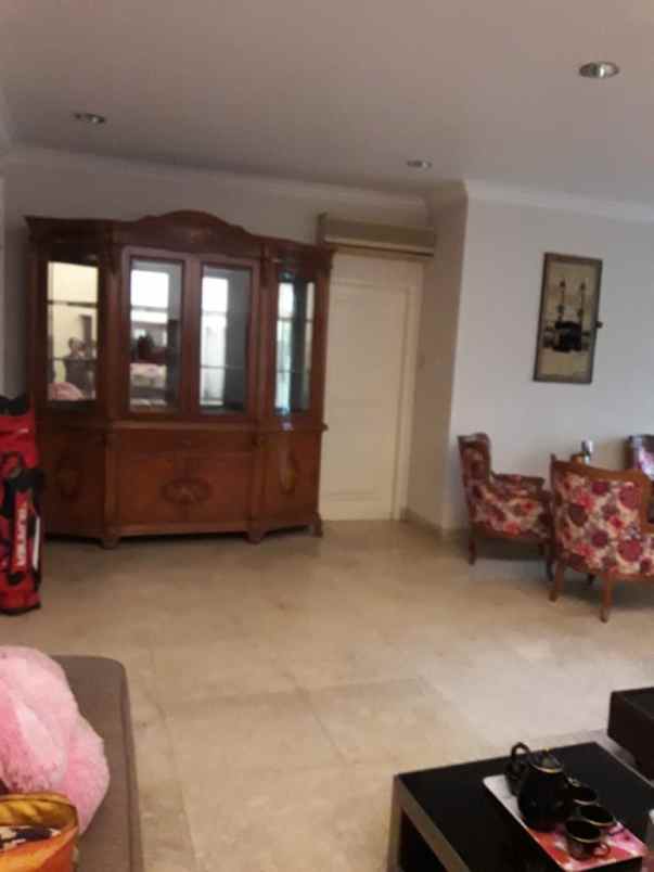 dijual rumah legenda wisata