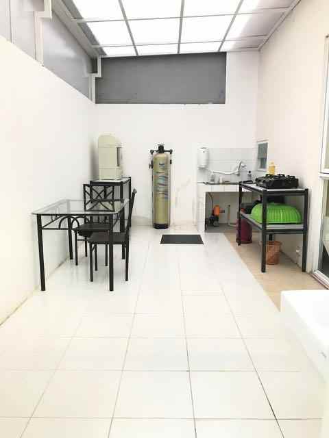 dijual rumah magnolia town house tangerang banten