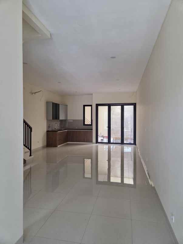 dijual rumah metland puri cipondoh banten