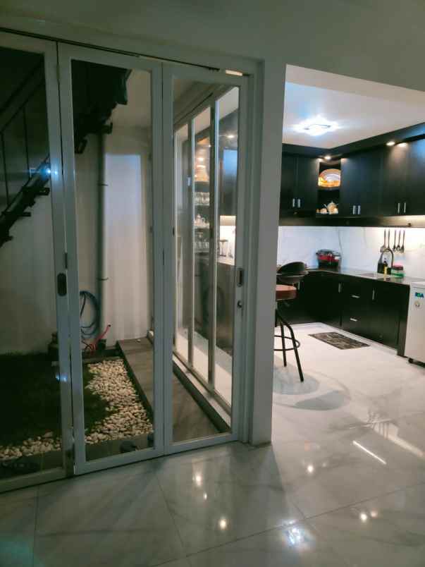 dijual rumah minimalis di kedawung jl kasuari jember