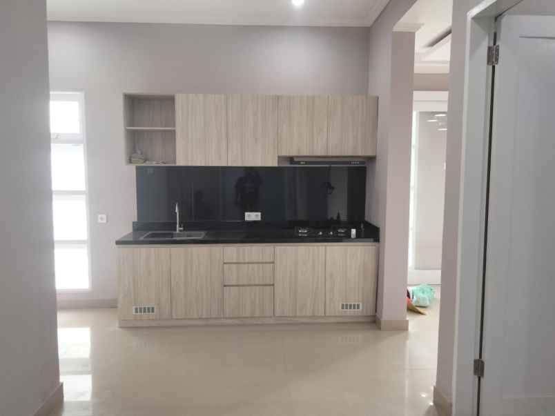 dijual rumah minimalis lantai 2 antasura denpasar