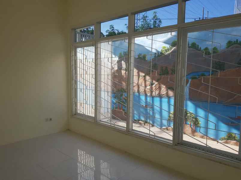 dijual rumah mojoarum