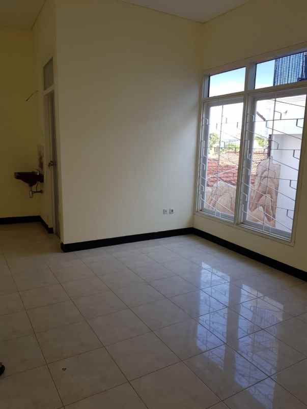 dijual rumah mojoarum