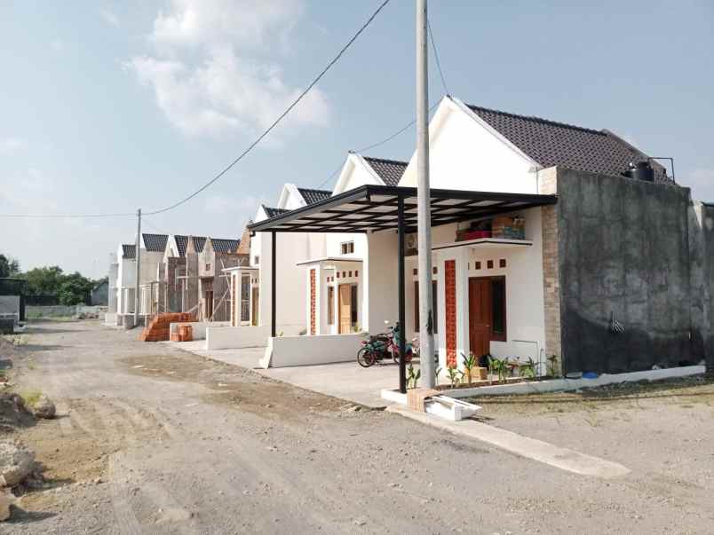 dijual rumah ngemplak kartasura