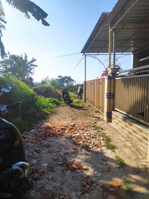 dijual rumah ngudi