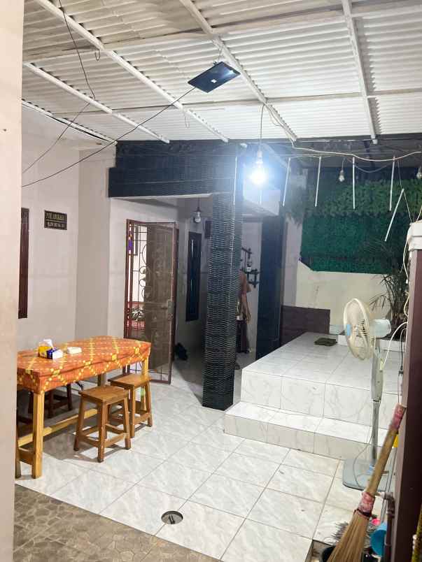 dijual rumah nyaman strategis