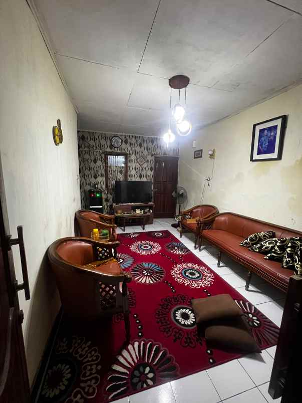 dijual rumah nyaman strategis
