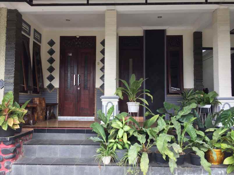 dijual rumah oro oro ombo