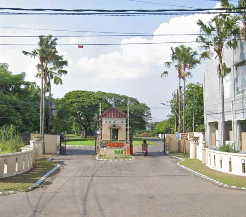 dijual rumah pallazo park