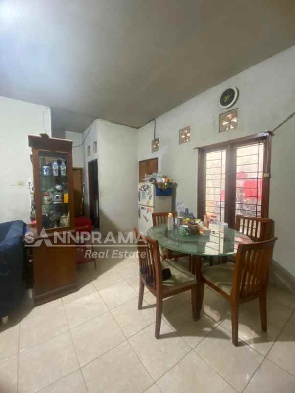 dijual rumah pancoran mas