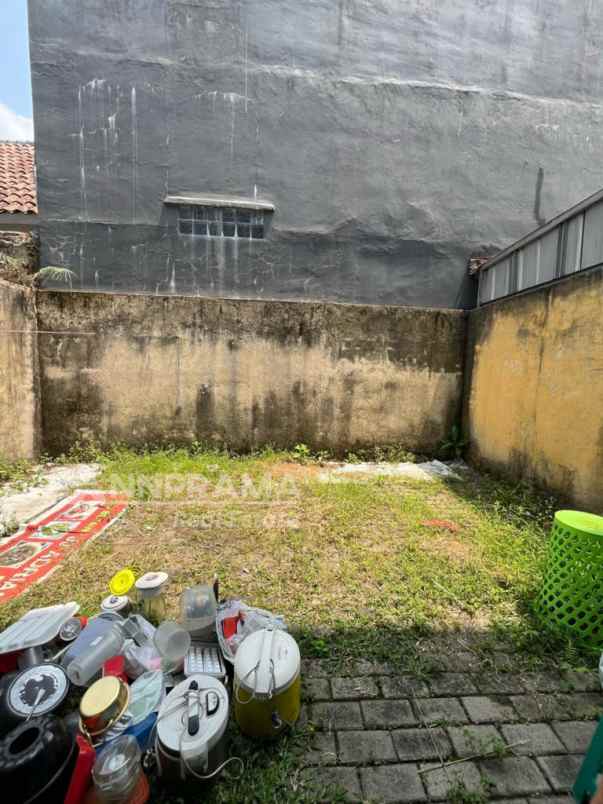 dijual rumah pancoran mas