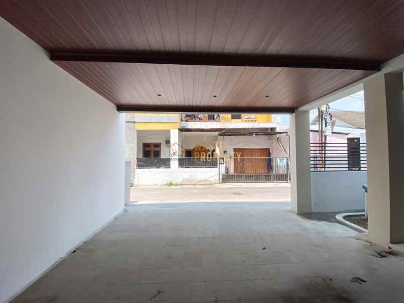 dijual rumah pandes panggungharjo kec