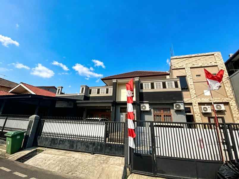 dijual rumah pangkalan jati