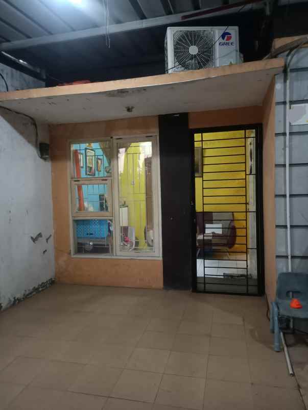 dijual rumah panjibuwono city