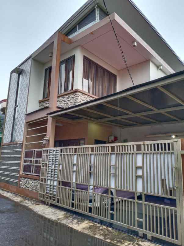 dijual rumah penggilingan cakung