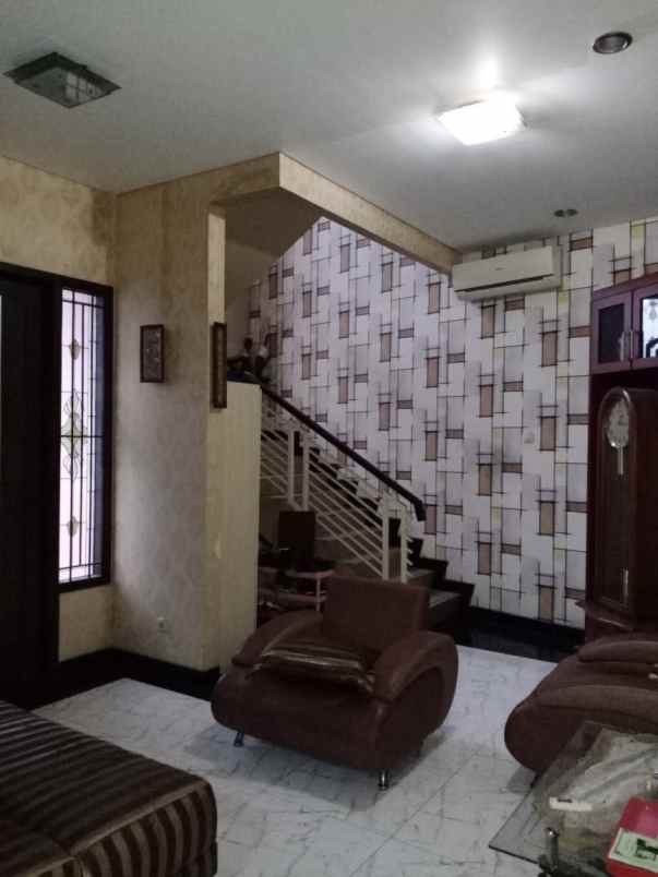 dijual rumah penggilingan cakung